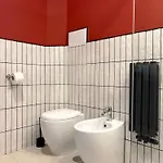 Bottiglieri's Home-near Station & Metro شقة