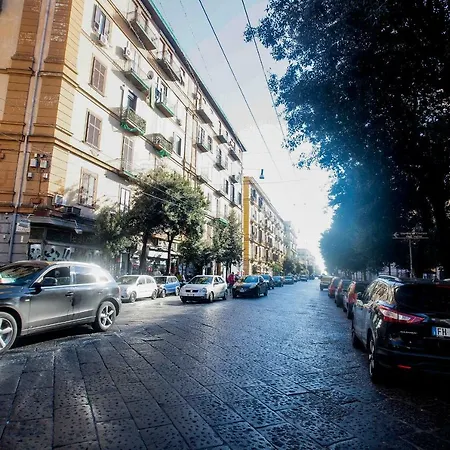 Apartament Bottiglieri's Home-near Station & Metro *